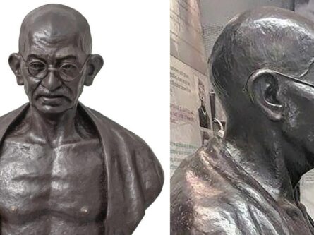 Высшие должностные лица Индии возложили венки к мемориалу Махатмы Ганди в Раджгхате